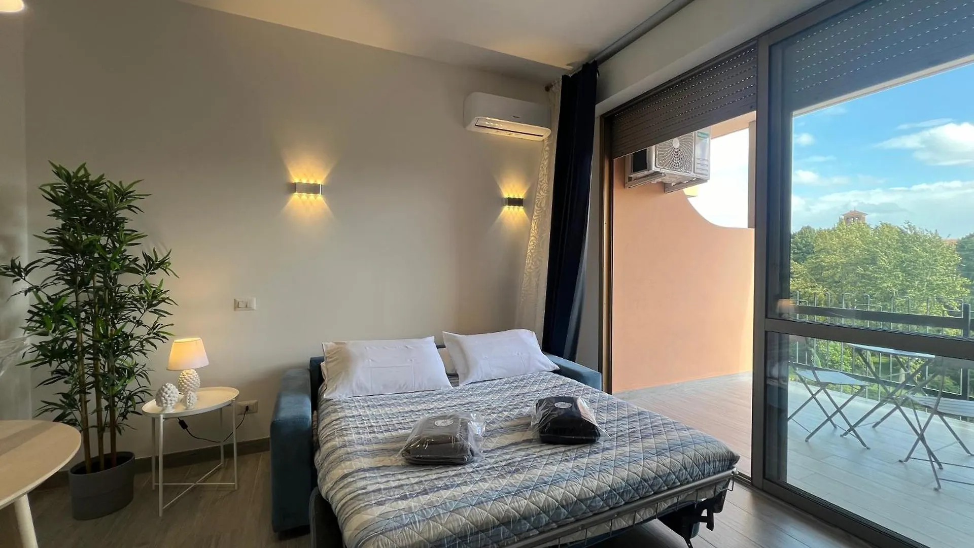 Domus Elix Aurelia Apartment Rome Italy